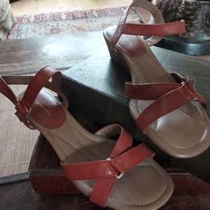 Easy Spirit Sandals
